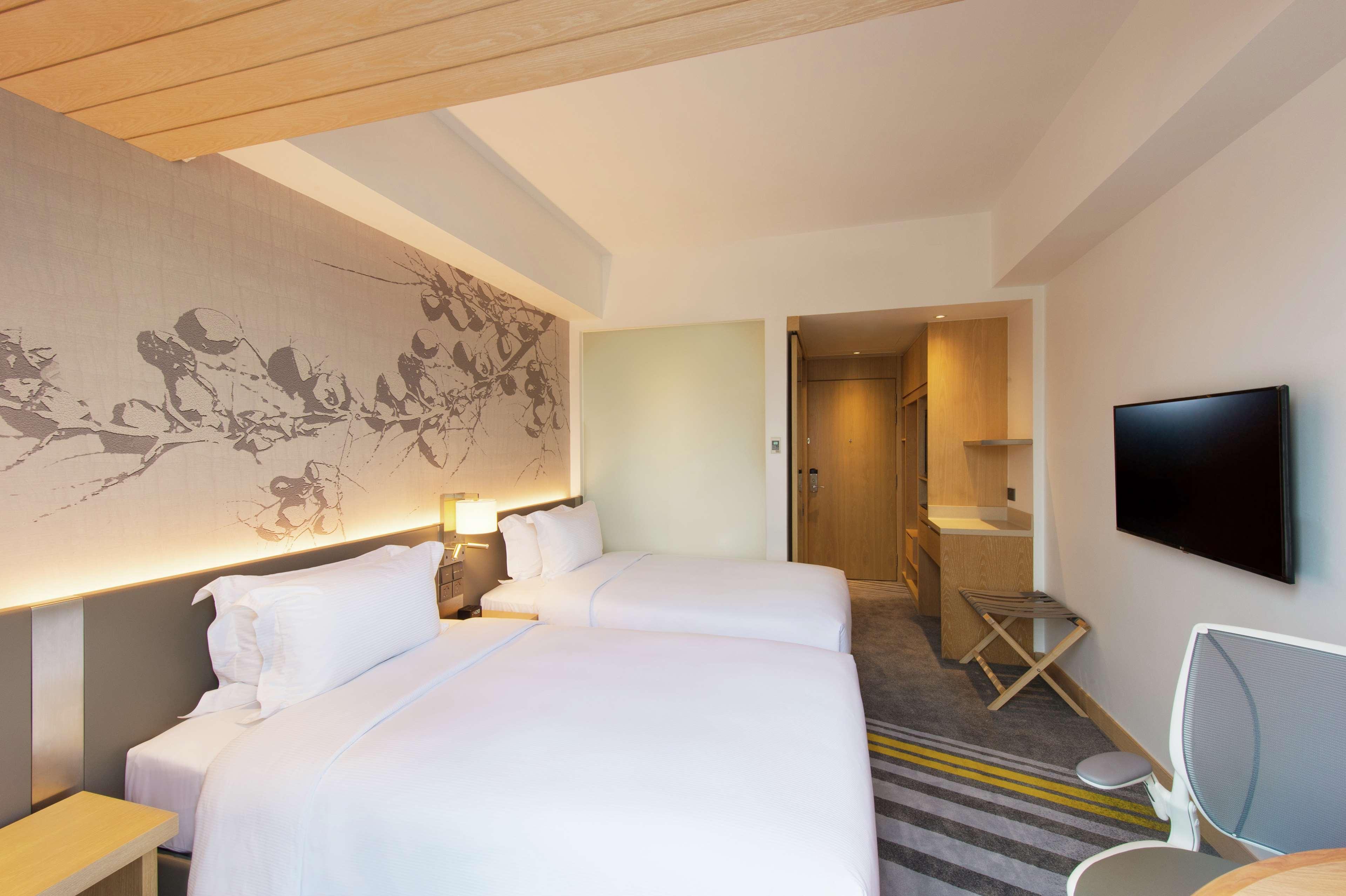 Hilton Garden Inn Singapore Serangoon Екстериор снимка